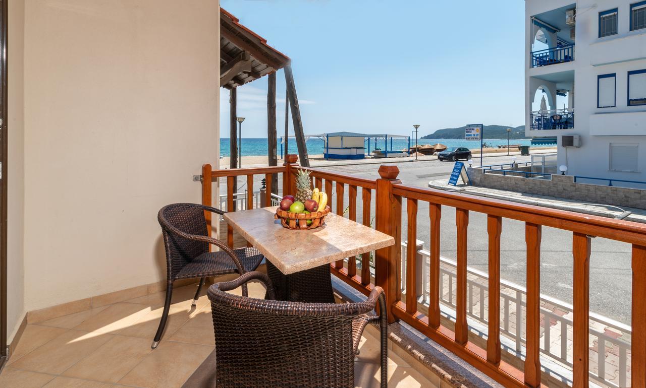 House Kostas On The Beach Sarti Ngoại thất bức ảnh