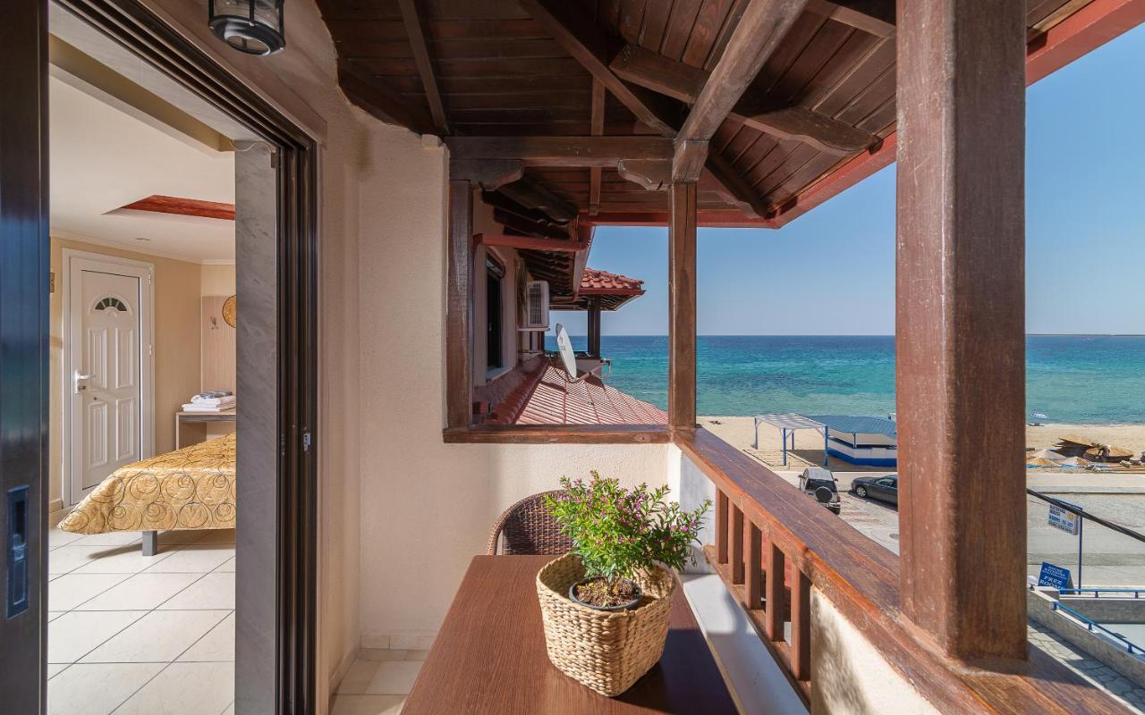 House Kostas On The Beach Sarti Ngoại thất bức ảnh