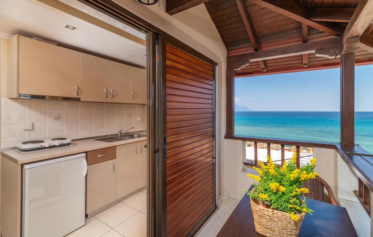House Kostas On The Beach Sarti Ngoại thất bức ảnh