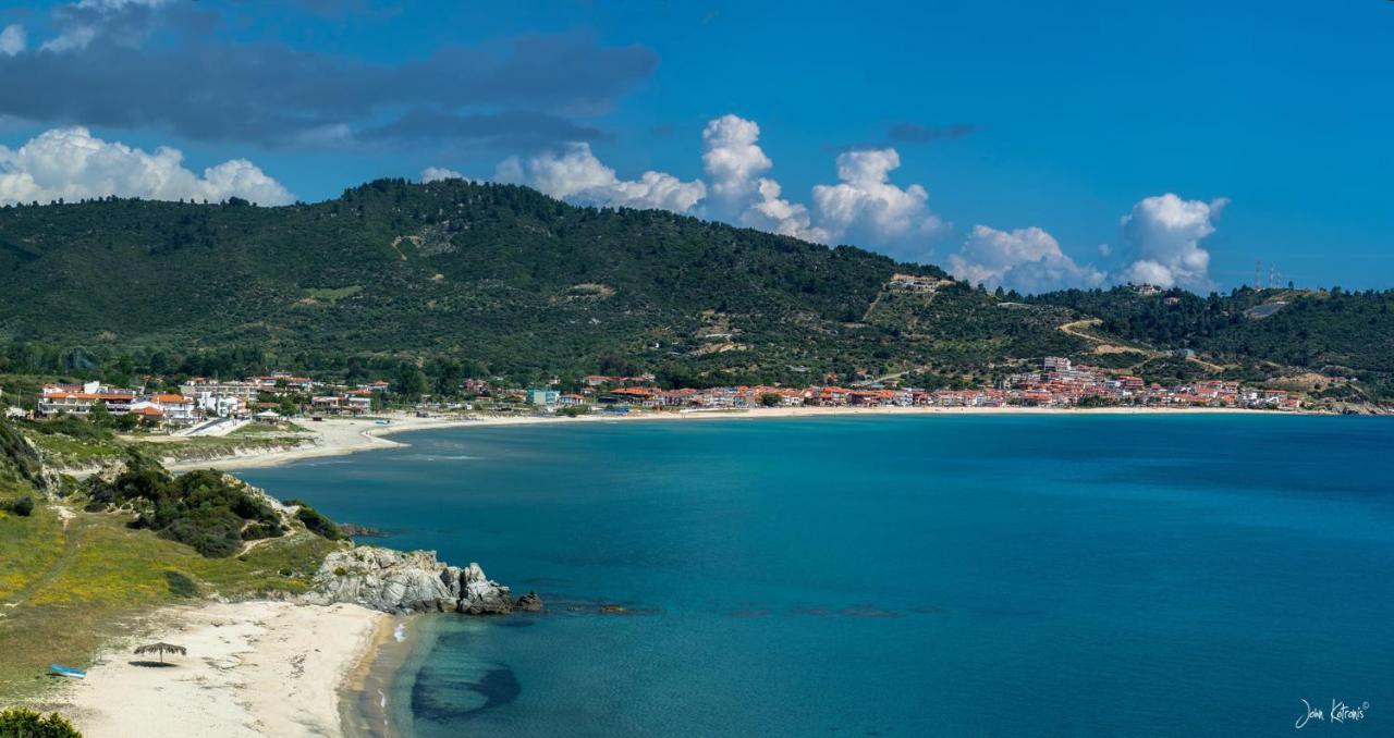 House Kostas On The Beach Sarti Ngoại thất bức ảnh