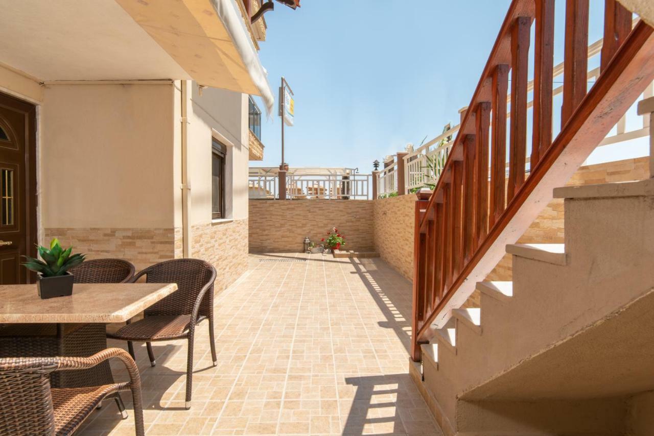 House Kostas On The Beach Sarti Ngoại thất bức ảnh